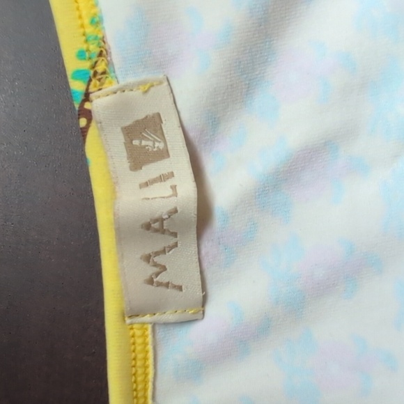 MALI YELLOW COVERUP DRESS SIZE MEDIUM - Picture 6 of 6